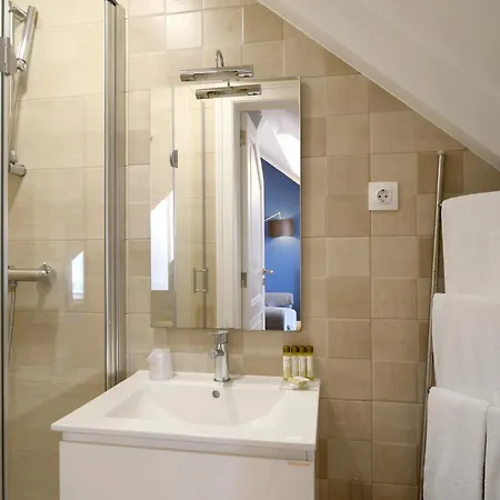 Lägenhet Flats Castelo - Horigem